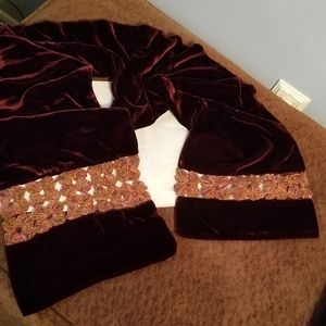 Silk/Velvet Scarf NWOT